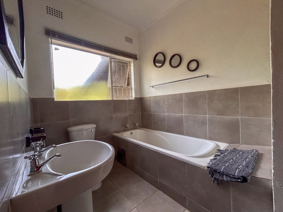 Commercial Property for Sale in Lindequesdrif North West
